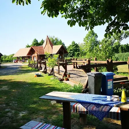 Golyafeszek Kulcsoshaz Igal